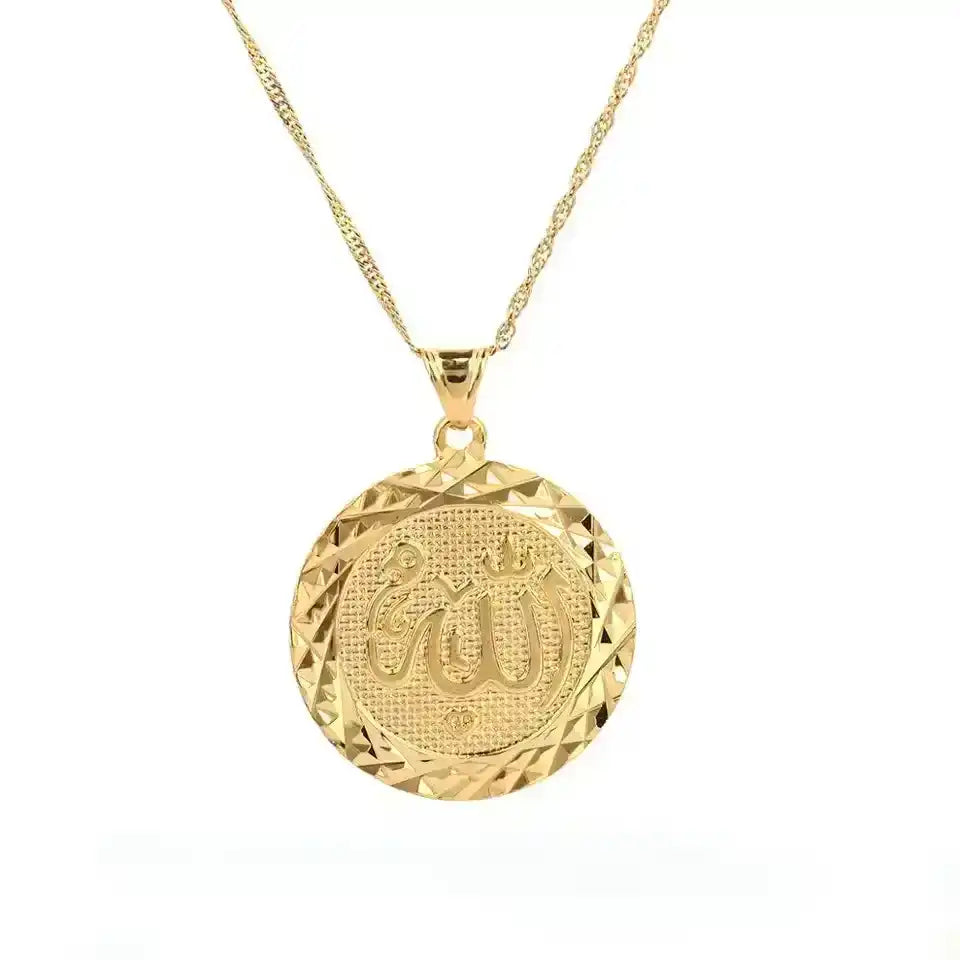 Pendentif Allah doré – Élégance & Foi